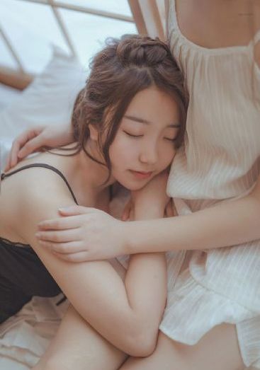 《裙子下有野兽》_国产剧电影全集观看
