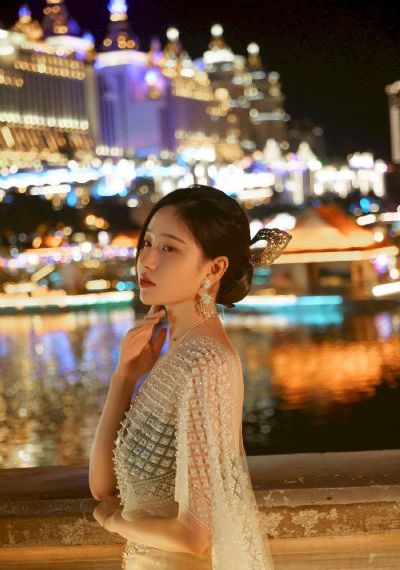 关秀媚三级露全乳_国产剧高清迅雷在线观看